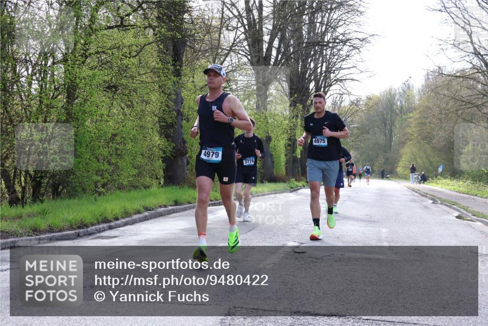 12.04.2026 - 45. Internationalen Wilhelmsburger Insellauf Yannick Fuchs http://msf.ph/oto/9480422 12.04.2026 10:19:41 Laufen 4979, 3778, 4975 meine-sportfotos.de