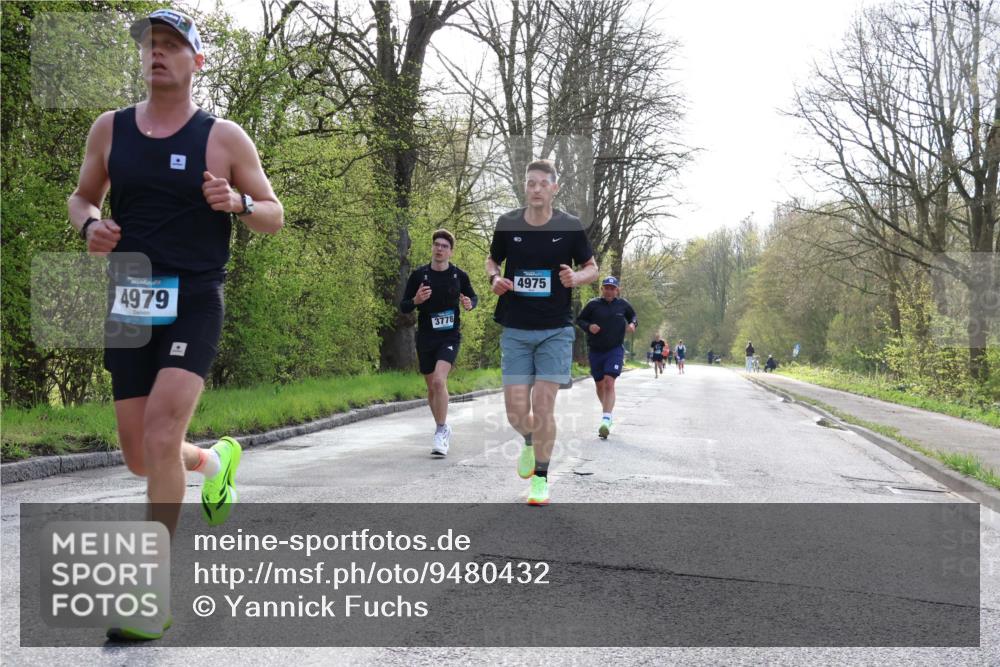 12.04.2026 - 45. Internationalen Wilhelmsburger Insellauf Yannick Fuchs http://msf.ph/oto/9480432 12.04.2026 10:19:42 Laufen 4979, 3778, 4975 meine-sportfotos.de