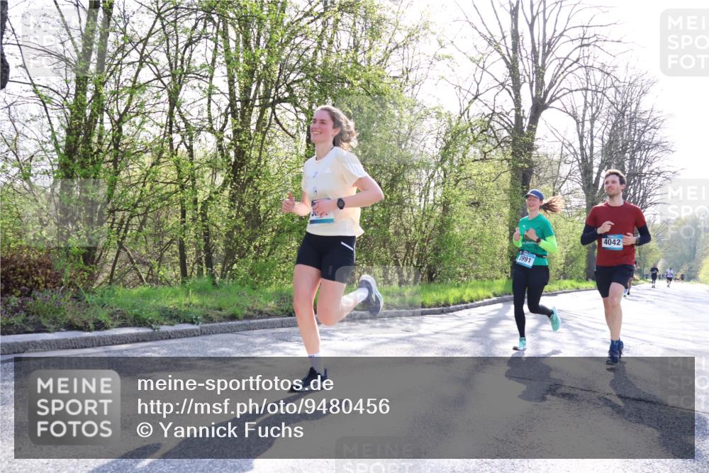 12.04.2026 - 45. Internationalen Wilhelmsburger Insellauf Yannick Fuchs http://msf.ph/oto/9480456 12.04.2026 10:30:59 Laufen  meine-sportfotos.de