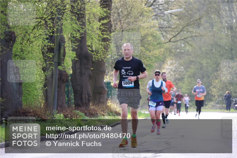 12.04.2026 - 45. Internationalen Wilhelmsburger Insellauf Yannick Fuchs http://msf.ph/oto/9480470 12.04.2026 10:19:48 Laufen 5804, 4142 meine-sportfotos.de