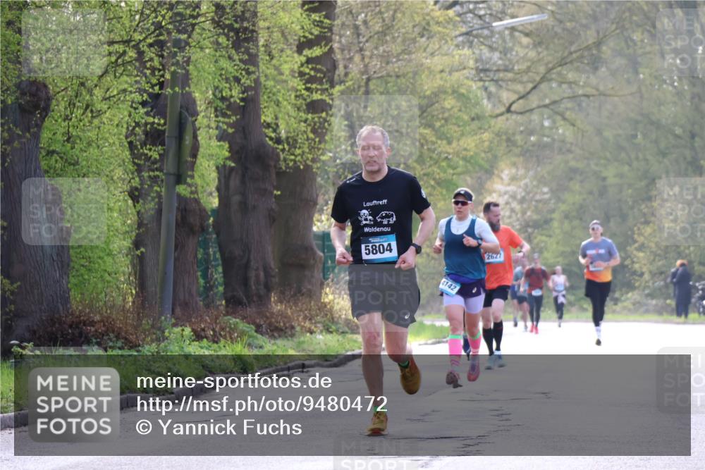 12.04.2026 - 45. Internationalen Wilhelmsburger Insellauf Yannick Fuchs http://msf.ph/oto/9480472 12.04.2026 10:19:48 Laufen 5804, 4142, 2627 meine-sportfotos.de