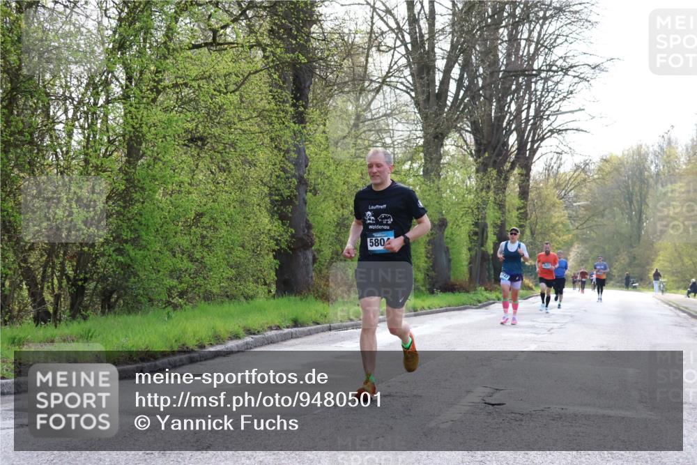 12.04.2026 - 45. Internationalen Wilhelmsburger Insellauf Yannick Fuchs http://msf.ph/oto/9480501 12.04.2026 10:19:53 Laufen 580 meine-sportfotos.de