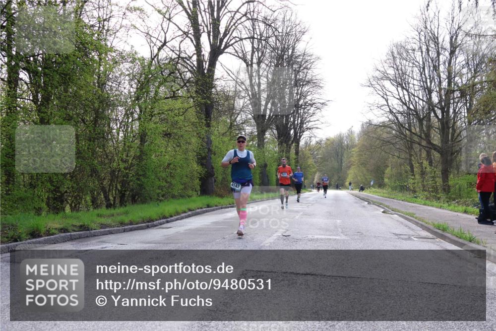 12.04.2026 - 45. Internationalen Wilhelmsburger Insellauf Yannick Fuchs http://msf.ph/oto/9480531 12.04.2026 10:19:57 Laufen 4142 meine-sportfotos.de