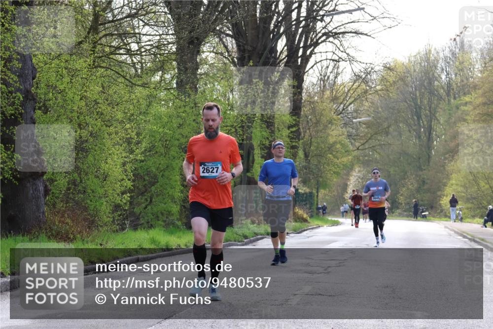 12.04.2026 - 45. Internationalen Wilhelmsburger Insellauf Yannick Fuchs http://msf.ph/oto/9480537 12.04.2026 10:19:58 Laufen 2627, 3845 meine-sportfotos.de