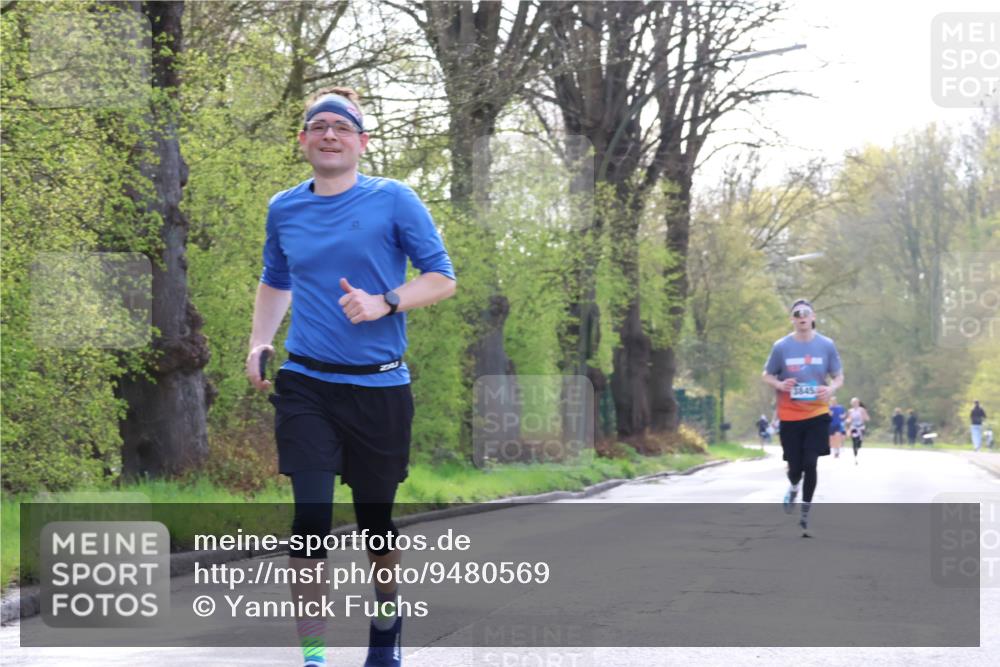 12.04.2026 - 45. Internationalen Wilhelmsburger Insellauf Yannick Fuchs http://msf.ph/oto/9480569 12.04.2026 10:20:02 Laufen 3845 meine-sportfotos.de
