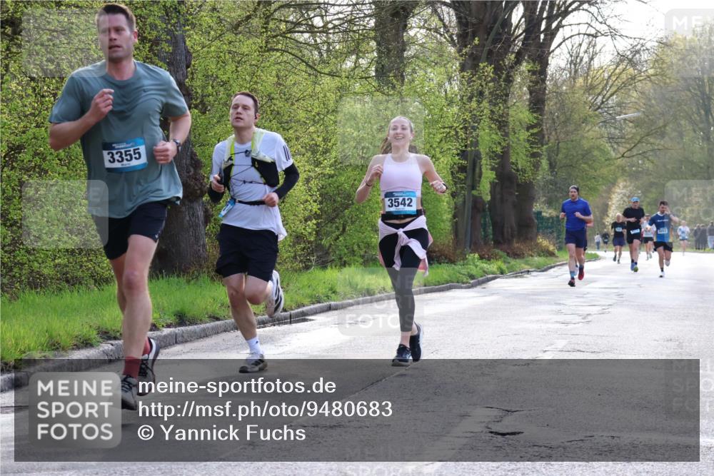 12.04.2026 - 45. Internationalen Wilhelmsburger Insellauf Yannick Fuchs http://msf.ph/oto/9480683 12.04.2026 10:20:18 Laufen 3355, 3542 meine-sportfotos.de