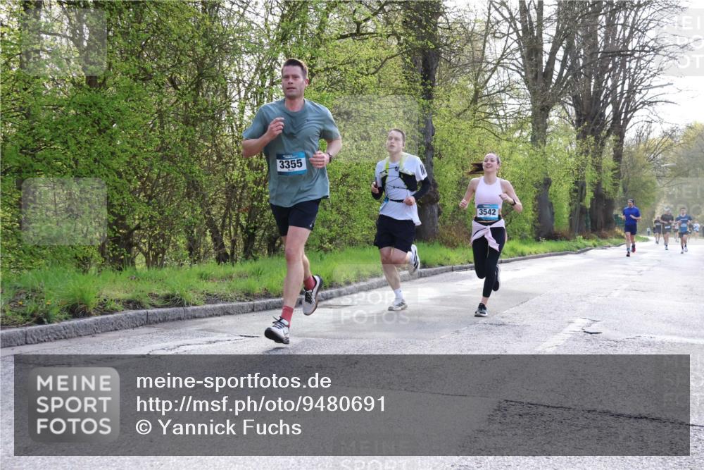 12.04.2026 - 45. Internationalen Wilhelmsburger Insellauf Yannick Fuchs http://msf.ph/oto/9480691 12.04.2026 10:20:18 Laufen 3355, 3542 meine-sportfotos.de