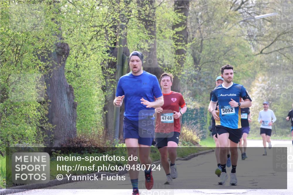 12.04.2026 - 45. Internationalen Wilhelmsburger Insellauf Yannick Fuchs http://msf.ph/oto/9480724 12.04.2026 10:20:22 Laufen 4748, 5052, 3081, 7676 meine-sportfotos.de