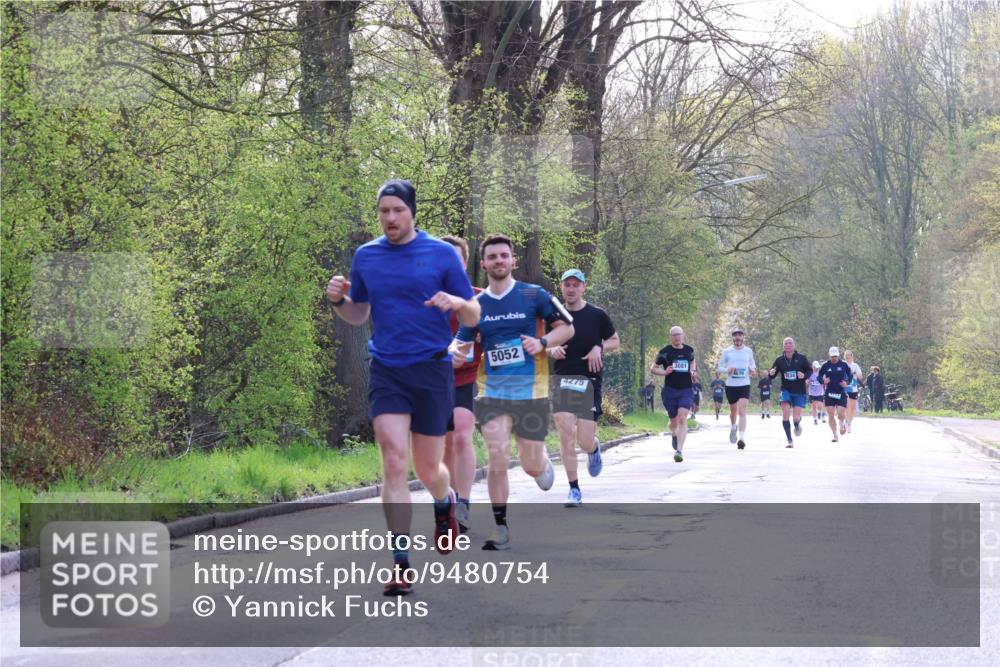 12.04.2026 - 45. Internationalen Wilhelmsburger Insellauf Yannick Fuchs http://msf.ph/oto/9480754 12.04.2026 10:20:24 Laufen 5052, 4275, 3081, 4670, 1834 meine-sportfotos.de