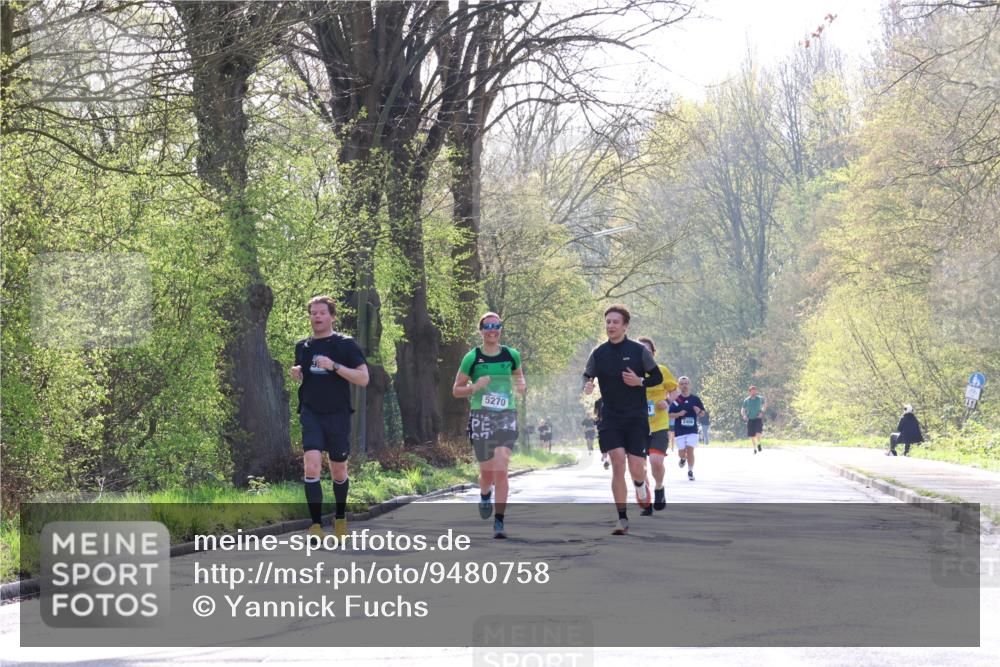 12.04.2026 - 45. Internationalen Wilhelmsburger Insellauf Yannick Fuchs http://msf.ph/oto/9480758 12.04.2026 10:31:18 Laufen  meine-sportfotos.de