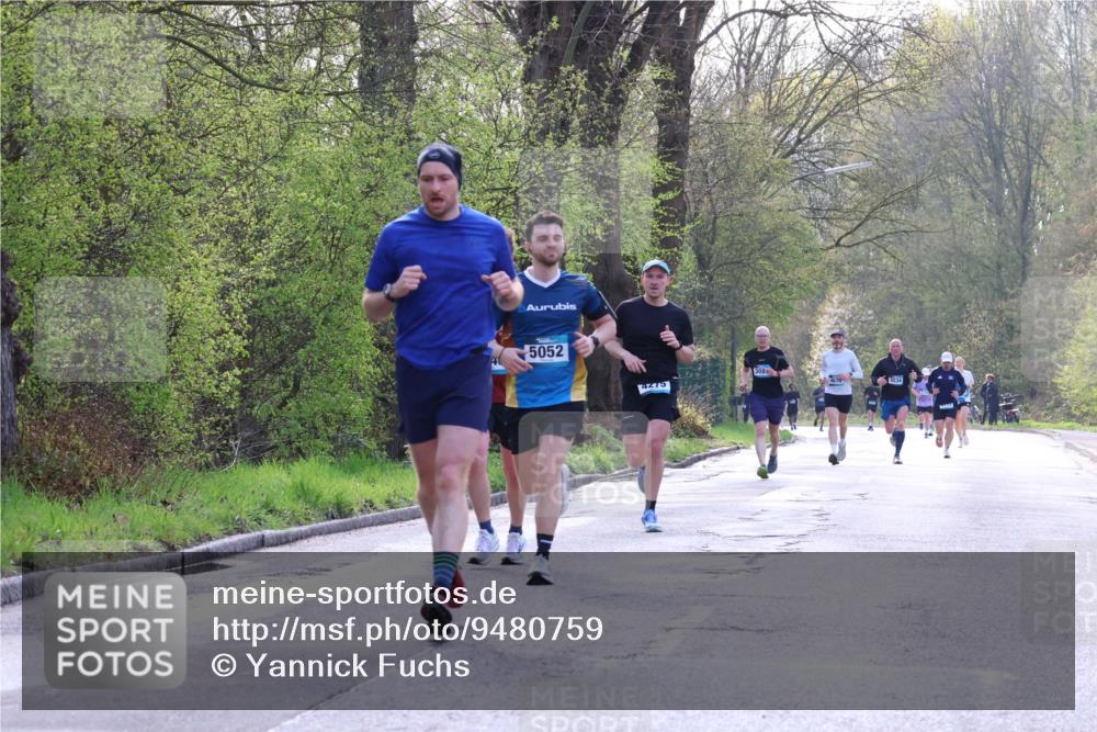 12.04.2026 - 45. Internationalen Wilhelmsburger Insellauf Yannick Fuchs http://msf.ph/oto/9480759 12.04.2026 10:20:25 Laufen 5052, 308, 4275, 4670, 5534 meine-sportfotos.de