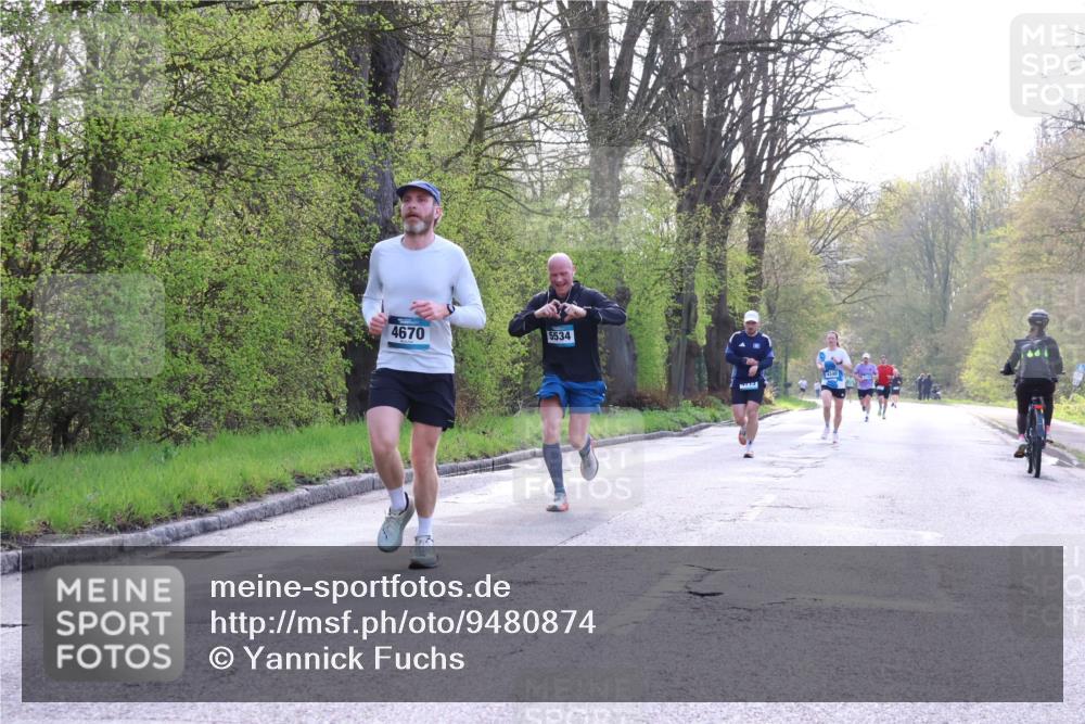 12.04.2026 - 45. Internationalen Wilhelmsburger Insellauf Yannick Fuchs http://msf.ph/oto/9480874 12.04.2026 10:20:36 Laufen 4670, 5534, 73 meine-sportfotos.de