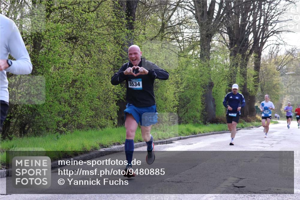 12.04.2026 - 45. Internationalen Wilhelmsburger Insellauf Yannick Fuchs http://msf.ph/oto/9480885 12.04.2026 10:20:38 Laufen 5534, 4340 meine-sportfotos.de