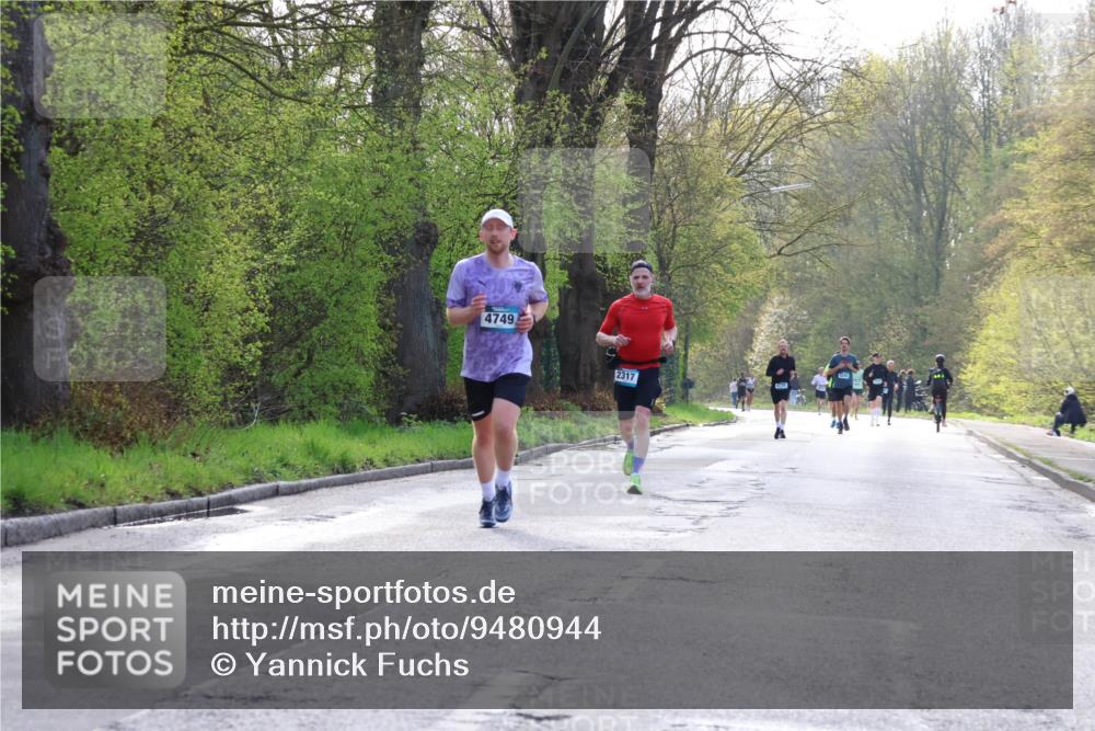 12.04.2026 - 45. Internationalen Wilhelmsburger Insellauf Yannick Fuchs http://msf.ph/oto/9480944 12.04.2026 10:20:46 Laufen 4749, 2317 meine-sportfotos.de