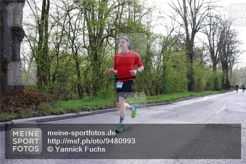 12.04.2026 - 45. Internationalen Wilhelmsburger Insellauf Yannick Fuchs http://msf.ph/oto/9480993 12.04.2026 10:20:53 Laufen 2317 meine-sportfotos.de
