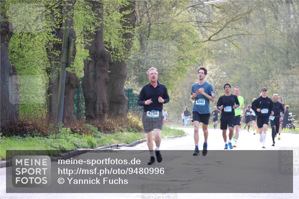 12.04.2026 - 45. Internationalen Wilhelmsburger Insellauf Yannick Fuchs http://msf.ph/oto/9480996 12.04.2026 10:20:54 Laufen 4766, 4242, 2377 meine-sportfotos.de