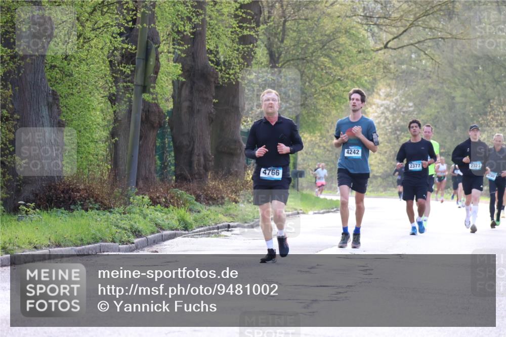 12.04.2026 - 45. Internationalen Wilhelmsburger Insellauf Yannick Fuchs http://msf.ph/oto/9481002 12.04.2026 10:20:55 Laufen 4766, 4242, 2377, 2323, 780 meine-sportfotos.de