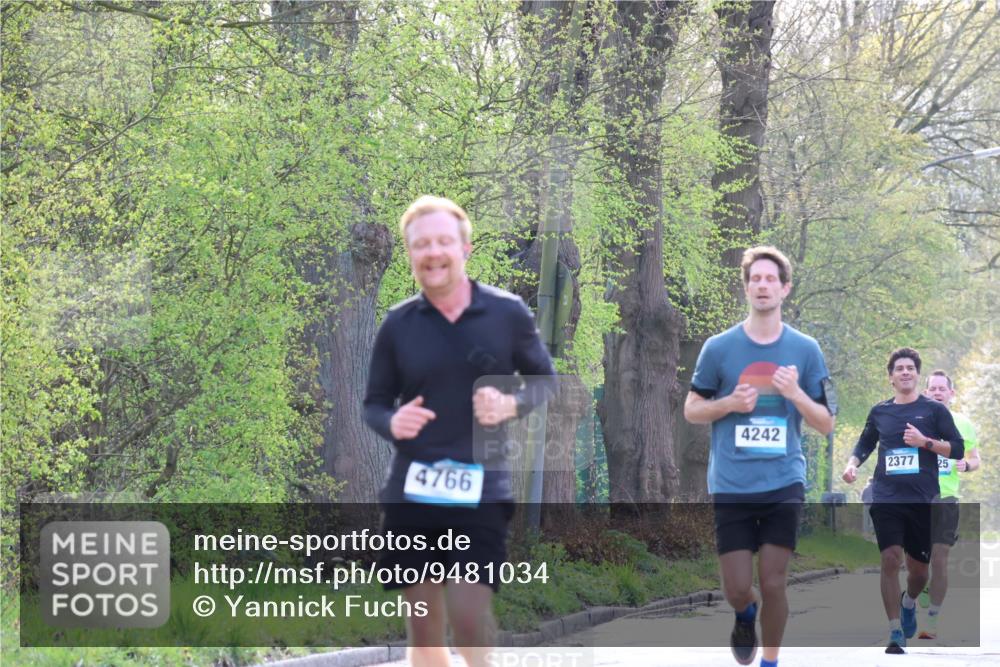 12.04.2026 - 45. Internationalen Wilhelmsburger Insellauf Yannick Fuchs http://msf.ph/oto/9481034 12.04.2026 10:20:59 Laufen 4766, 4242, 2377, 25 meine-sportfotos.de