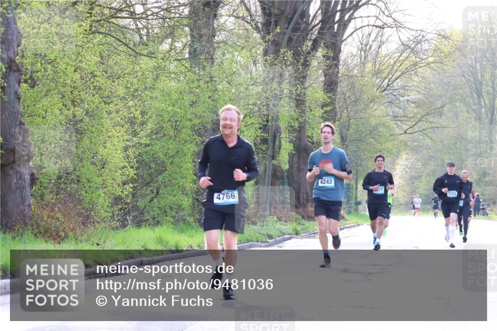 12.04.2026 - 45. Internationalen Wilhelmsburger Insellauf Yannick Fuchs http://msf.ph/oto/9481036 12.04.2026 10:21:00 Laufen 4766, 4242, 77, 2323 meine-sportfotos.de