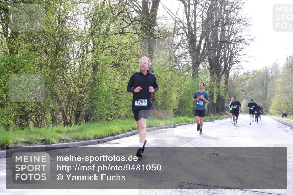 12.04.2026 - 45. Internationalen Wilhelmsburger Insellauf Yannick Fuchs http://msf.ph/oto/9481050 12.04.2026 10:21:02 Laufen 4766, 4242 meine-sportfotos.de