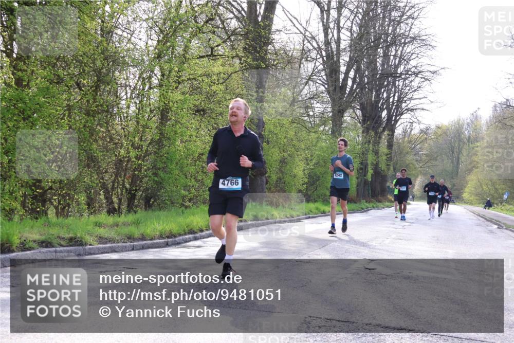 12.04.2026 - 45. Internationalen Wilhelmsburger Insellauf Yannick Fuchs http://msf.ph/oto/9481051 12.04.2026 10:21:02 Laufen 4242, 4766 meine-sportfotos.de