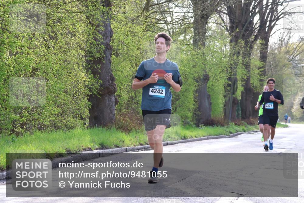12.04.2026 - 45. Internationalen Wilhelmsburger Insellauf Yannick Fuchs http://msf.ph/oto/9481055 12.04.2026 10:21:03 Laufen 4242, 2377 meine-sportfotos.de
