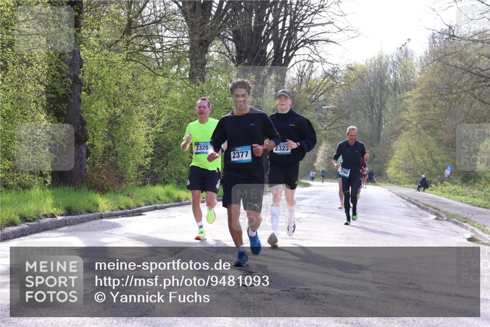 12.04.2026 - 45. Internationalen Wilhelmsburger Insellauf Yannick Fuchs http://msf.ph/oto/9481093 12.04.2026 10:21:07 Laufen 2325, 2377, 2325, 2780 meine-sportfotos.de