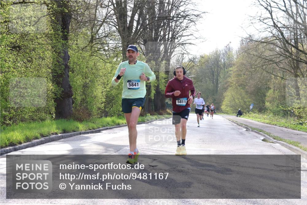 12.04.2026 - 45. Internationalen Wilhelmsburger Insellauf Yannick Fuchs http://msf.ph/oto/9481167 12.04.2026 10:21:13 Laufen 5841, 5811 meine-sportfotos.de