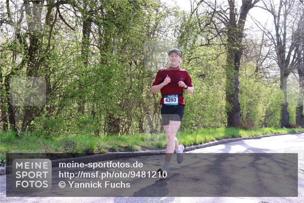 12.04.2026 - 45. Internationalen Wilhelmsburger Insellauf Yannick Fuchs http://msf.ph/oto/9481210 12.04.2026 10:29:06 Laufen 4393 meine-sportfotos.de