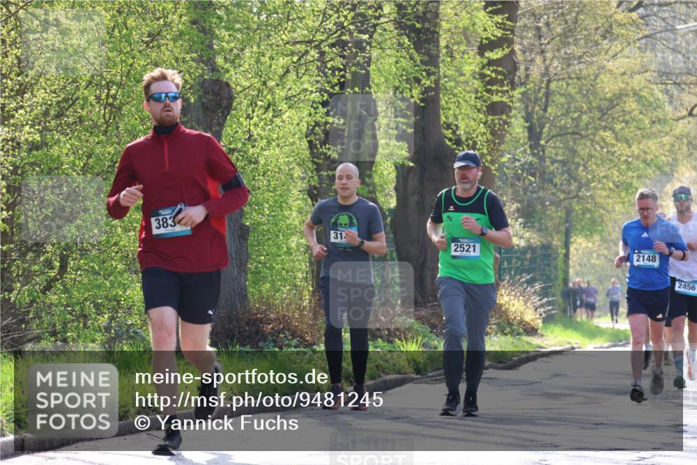 12.04.2026 - 45. Internationalen Wilhelmsburger Insellauf Yannick Fuchs http://msf.ph/oto/9481245 12.04.2026 10:29:10 Laufen 383, 31, 2521, 2148, 2456 meine-sportfotos.de