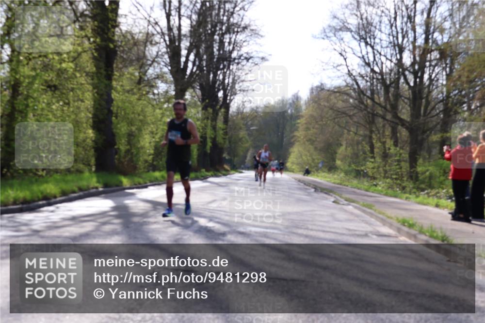 12.04.2026 - 45. Internationalen Wilhelmsburger Insellauf Yannick Fuchs http://msf.ph/oto/9481298 12.04.2026 10:21:23 Laufen  meine-sportfotos.de