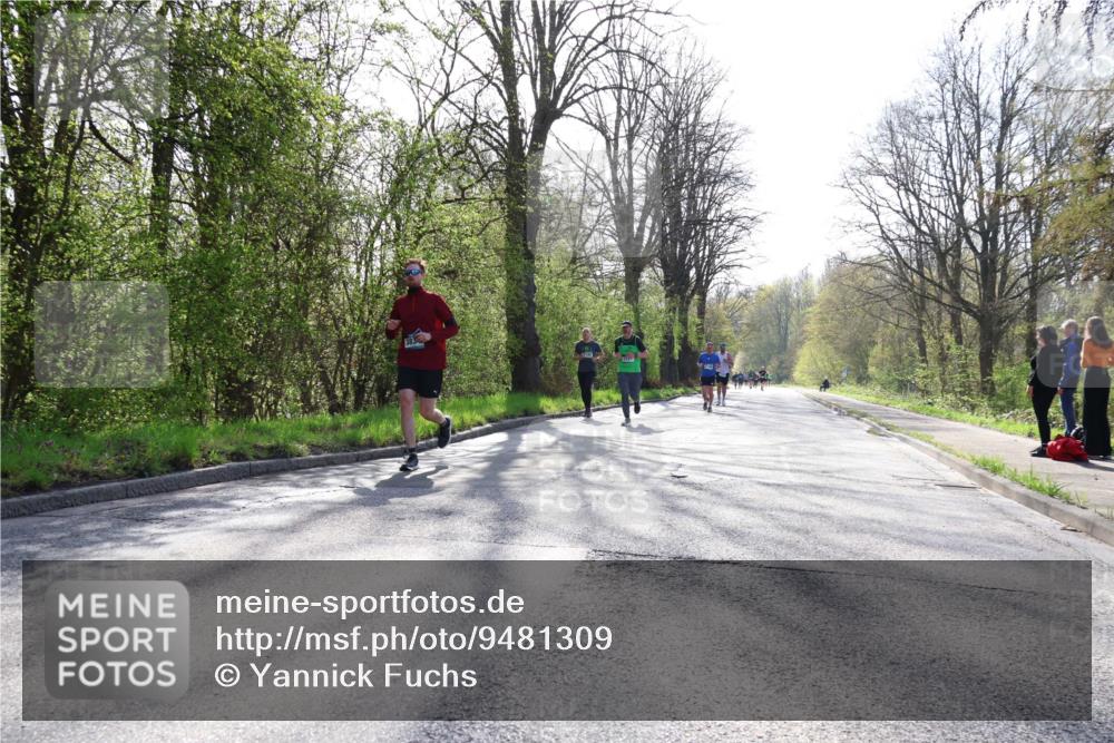 12.04.2026 - 45. Internationalen Wilhelmsburger Insellauf Yannick Fuchs http://msf.ph/oto/9481309 12.04.2026 10:29:15 Laufen  meine-sportfotos.de