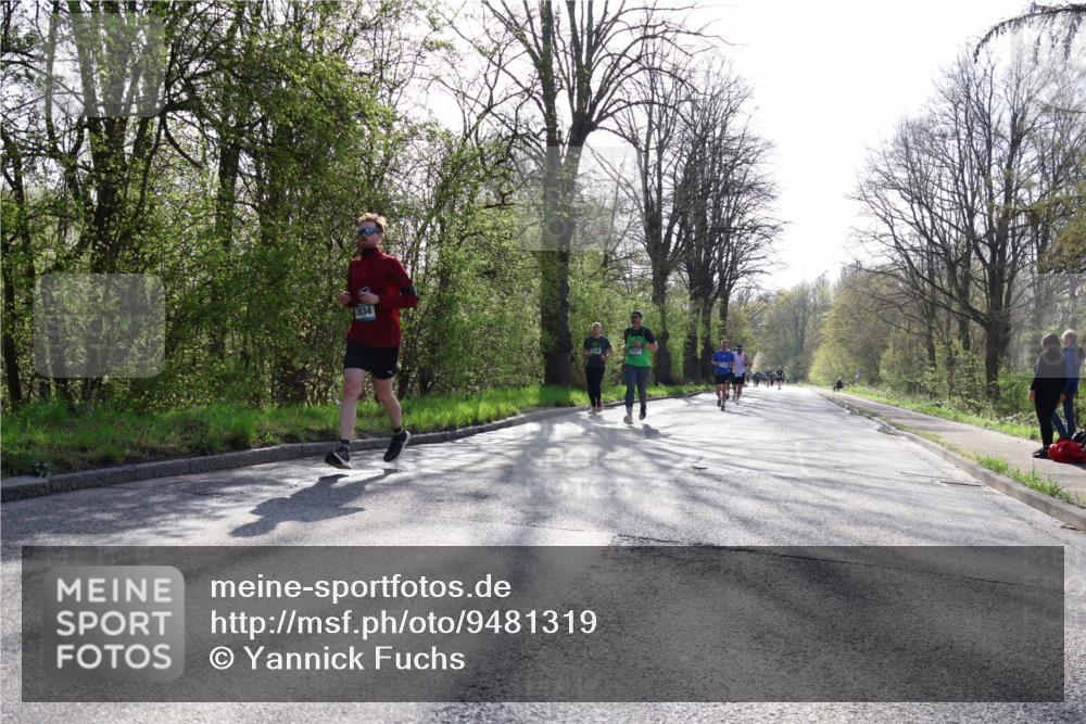 12.04.2026 - 45. Internationalen Wilhelmsburger Insellauf Yannick Fuchs http://msf.ph/oto/9481319 12.04.2026 10:29:15 Laufen  meine-sportfotos.de