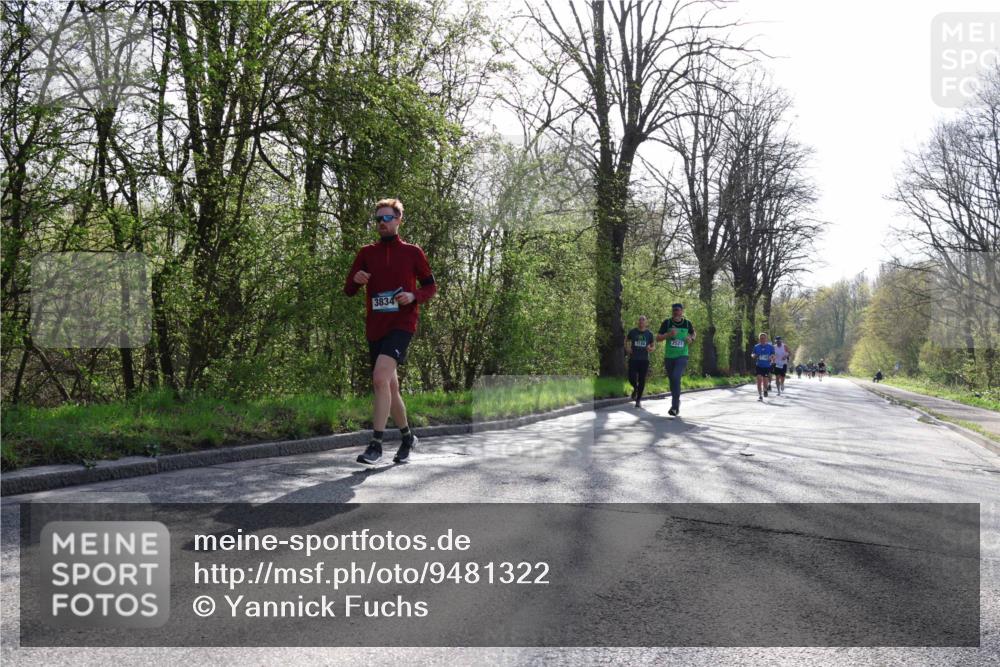 12.04.2026 - 45. Internationalen Wilhelmsburger Insellauf Yannick Fuchs http://msf.ph/oto/9481322 12.04.2026 10:29:16 Laufen 3834, 3144, 2521 meine-sportfotos.de