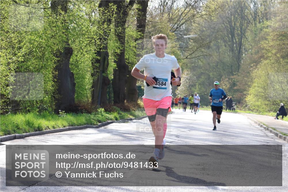 12.04.2026 - 45. Internationalen Wilhelmsburger Insellauf Yannick Fuchs http://msf.ph/oto/9481433 12.04.2026 10:21:36 Laufen 3584, 3706 meine-sportfotos.de