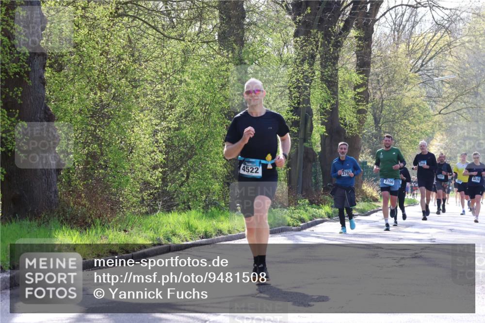 12.04.2026 - 45. Internationalen Wilhelmsburger Insellauf Yannick Fuchs http://msf.ph/oto/9481508 12.04.2026 10:29:32 Laufen 3702, 4522, 2100, 3444, 5254, 4629 meine-sportfotos.de