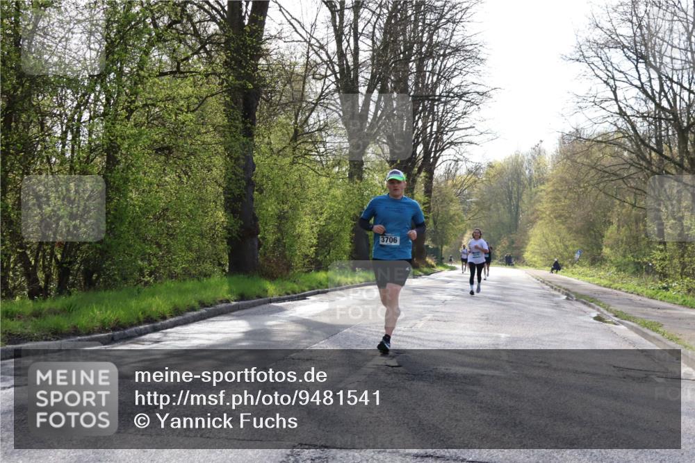 12.04.2026 - 45. Internationalen Wilhelmsburger Insellauf Yannick Fuchs http://msf.ph/oto/9481541 12.04.2026 10:21:45 Laufen 3706 meine-sportfotos.de