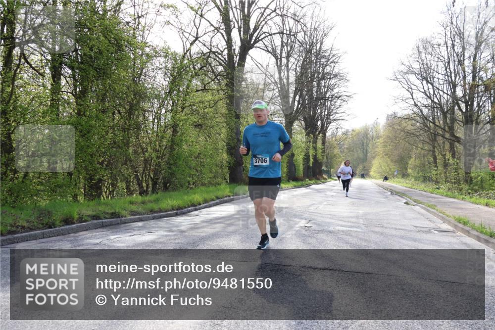 12.04.2026 - 45. Internationalen Wilhelmsburger Insellauf Yannick Fuchs http://msf.ph/oto/9481550 12.04.2026 10:21:46 Laufen 3706 meine-sportfotos.de