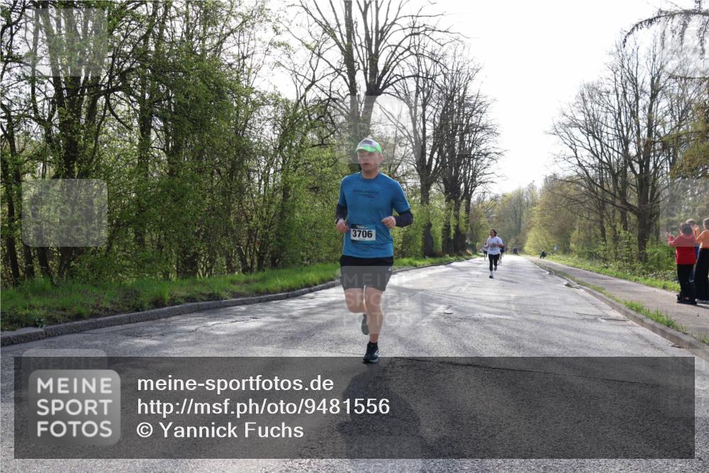 12.04.2026 - 45. Internationalen Wilhelmsburger Insellauf Yannick Fuchs http://msf.ph/oto/9481556 12.04.2026 10:21:47 Laufen 3706 meine-sportfotos.de