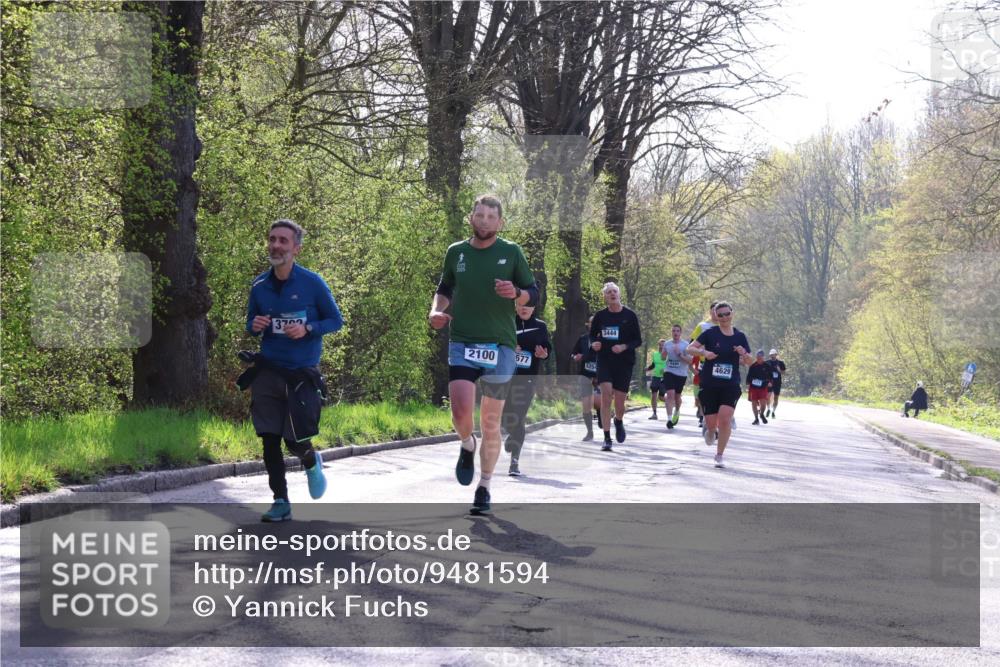 12.04.2026 - 45. Internationalen Wilhelmsburger Insellauf Yannick Fuchs http://msf.ph/oto/9481594 12.04.2026 10:29:38 Laufen 3702, 2100, 677, 3444, 4629 meine-sportfotos.de