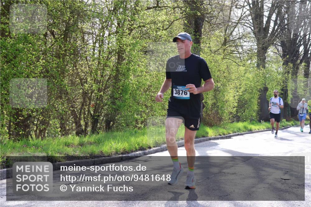 12.04.2026 - 45. Internationalen Wilhelmsburger Insellauf Yannick Fuchs http://msf.ph/oto/9481648 12.04.2026 10:21:57 Laufen 3876, 3905 meine-sportfotos.de