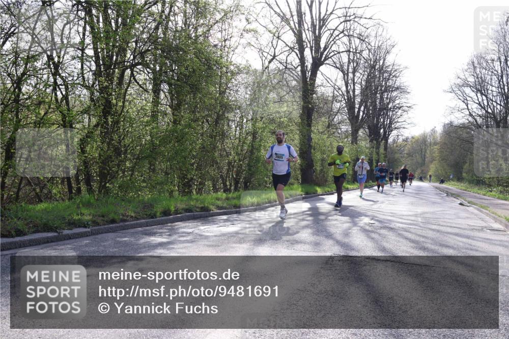 12.04.2026 - 45. Internationalen Wilhelmsburger Insellauf Yannick Fuchs http://msf.ph/oto/9481691 12.04.2026 10:22:01 Laufen 3905 meine-sportfotos.de