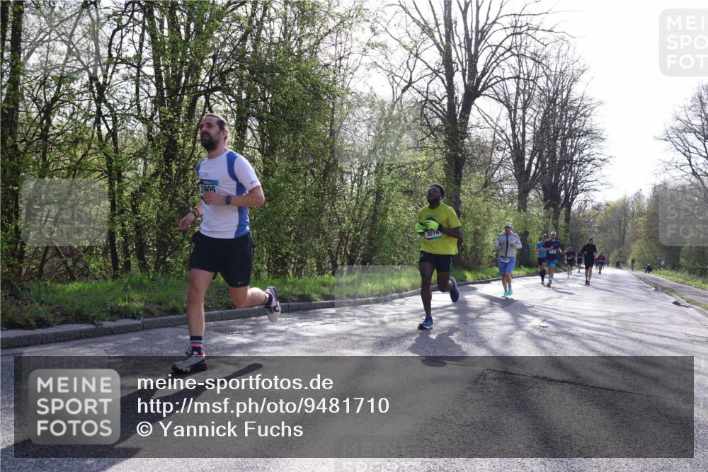 12.04.2026 - 45. Internationalen Wilhelmsburger Insellauf Yannick Fuchs http://msf.ph/oto/9481710 12.04.2026 10:22:02 Laufen 3905, 3016 meine-sportfotos.de