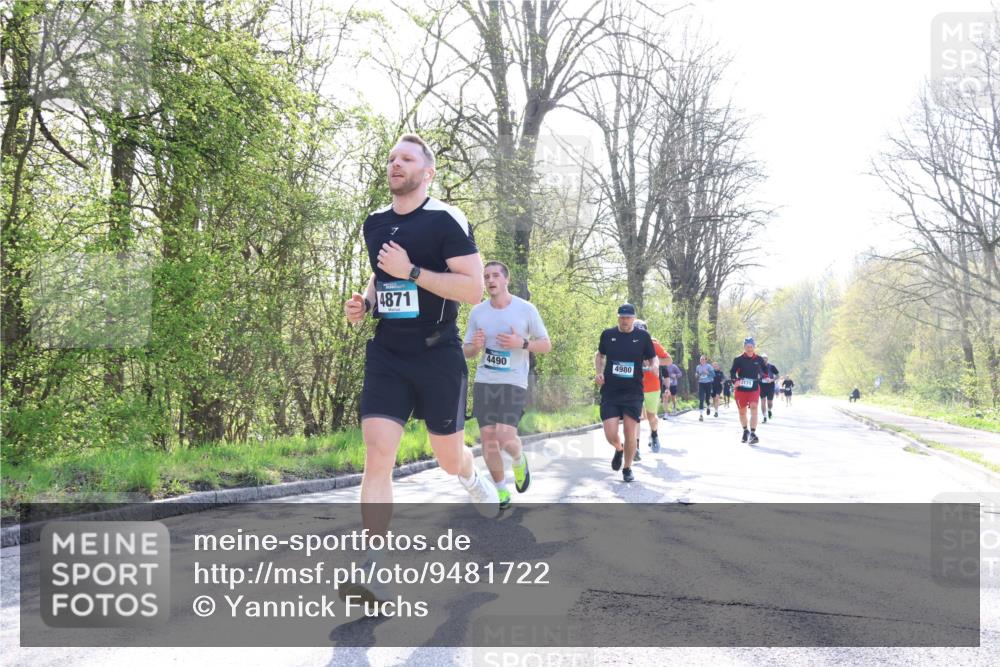 12.04.2026 - 45. Internationalen Wilhelmsburger Insellauf Yannick Fuchs http://msf.ph/oto/9481722 12.04.2026 10:29:49 Laufen 4871, 4490, 4980, 3171 meine-sportfotos.de