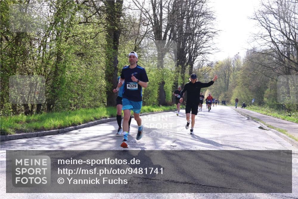 12.04.2026 - 45. Internationalen Wilhelmsburger Insellauf Yannick Fuchs http://msf.ph/oto/9481741 12.04.2026 10:22:05 Laufen 4329 meine-sportfotos.de