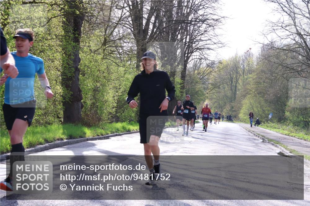 12.04.2026 - 45. Internationalen Wilhelmsburger Insellauf Yannick Fuchs http://msf.ph/oto/9481752 12.04.2026 10:22:06 Laufen 1999, 4787 meine-sportfotos.de