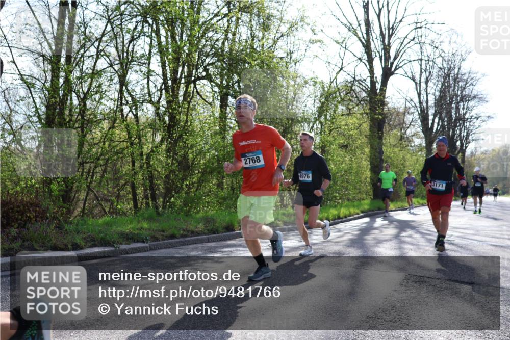 12.04.2026 - 45. Internationalen Wilhelmsburger Insellauf Yannick Fuchs http://msf.ph/oto/9481766 12.04.2026 10:29:52 Laufen 2768, 4976, 3171 meine-sportfotos.de