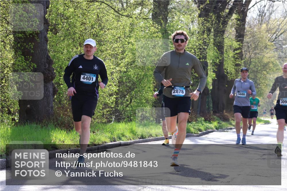 12.04.2026 - 45. Internationalen Wilhelmsburger Insellauf Yannick Fuchs http://msf.ph/oto/9481843 12.04.2026 10:30:00 Laufen 4401, 2878, 5688, 309 meine-sportfotos.de