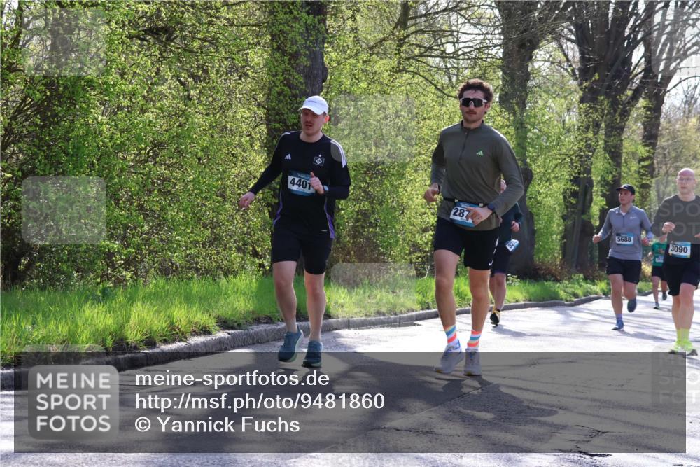 12.04.2026 - 45. Internationalen Wilhelmsburger Insellauf Yannick Fuchs http://msf.ph/oto/9481860 12.04.2026 10:30:01 Laufen 287, 4401, 52, 5688, 3090 meine-sportfotos.de
