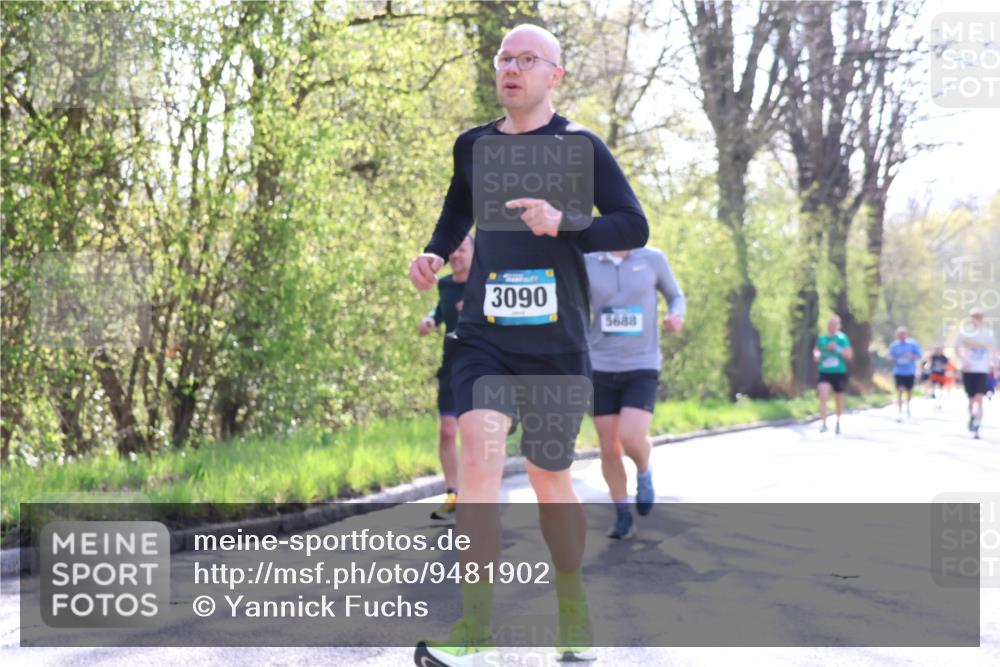 12.04.2026 - 45. Internationalen Wilhelmsburger Insellauf Yannick Fuchs http://msf.ph/oto/9481902 12.04.2026 10:30:05 Laufen 3090, 5688 meine-sportfotos.de